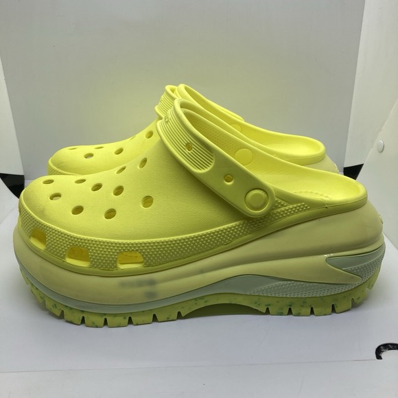 Crocs Classic Mega Crush Clog Womens 10 Platform SlipOn Sandal Yellow Mens 8 - Picture 2 of 11